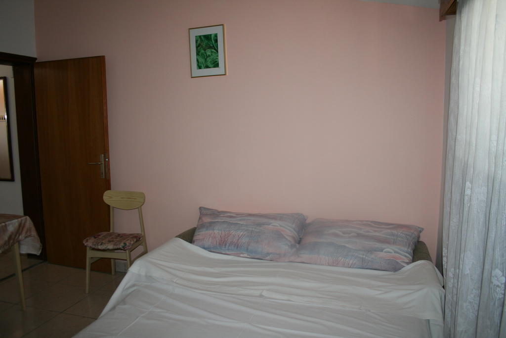 Apartments Santa Barbara Биоград на Мору Стая снимка