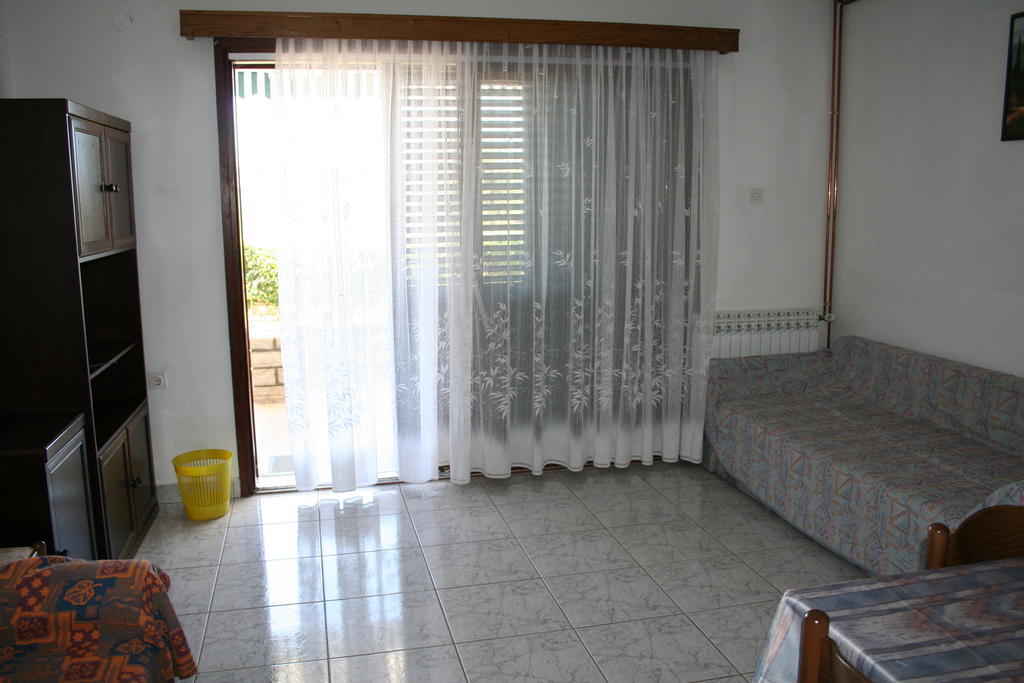 Apartments Santa Barbara Биоград на Мору Стая снимка